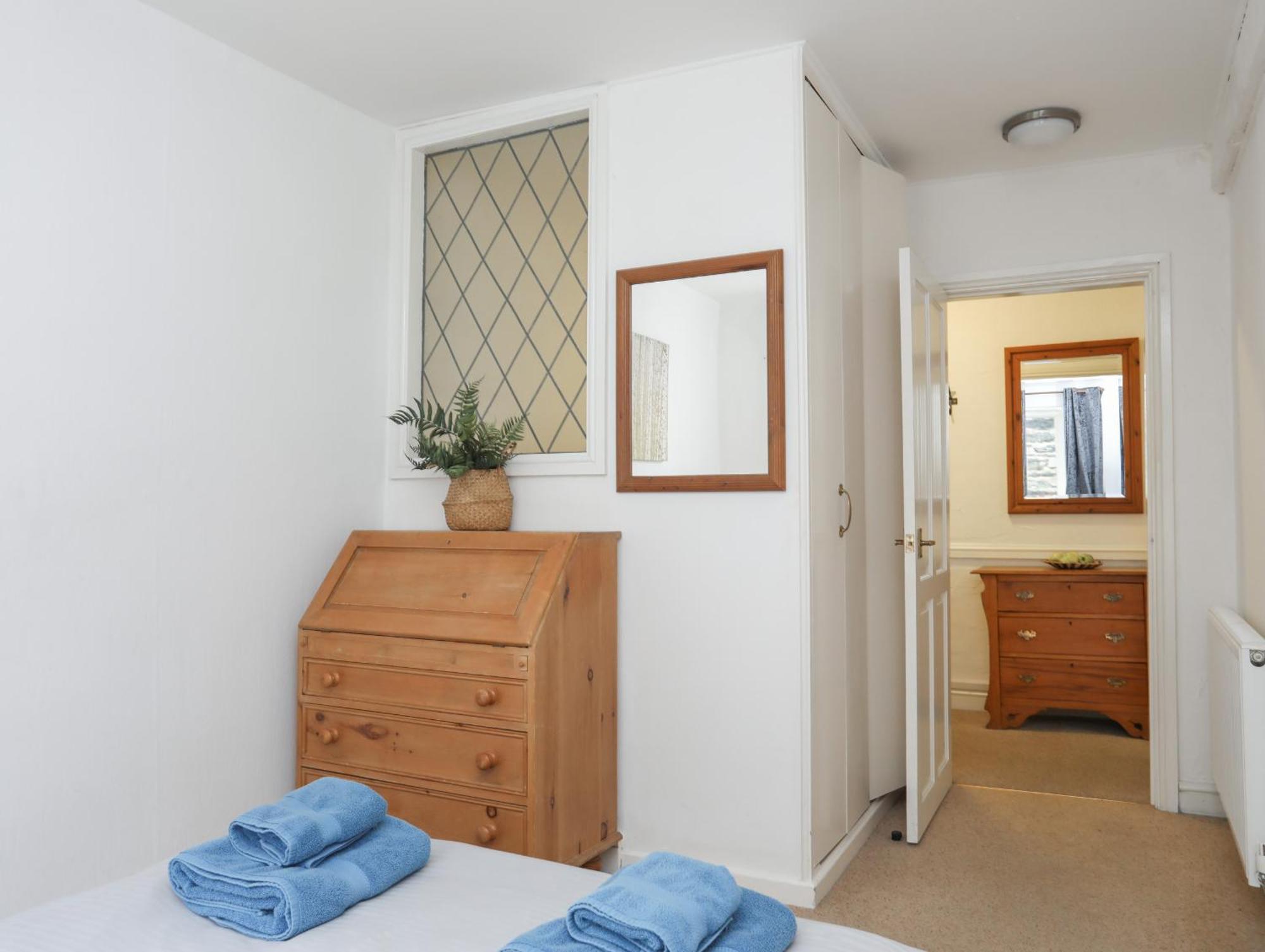 The Old Cornhill Apartment *
