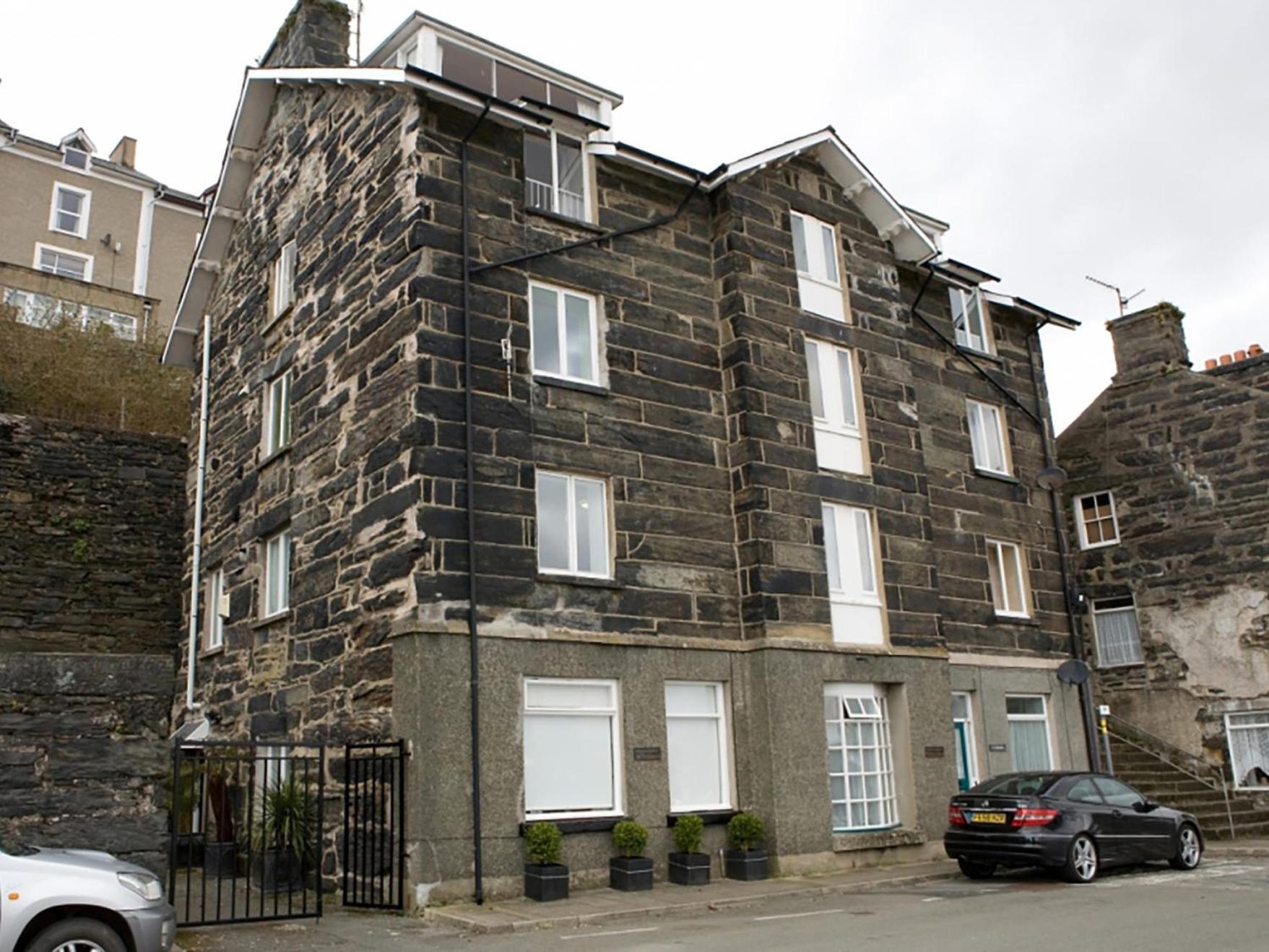 The Old Cornhill Apartment *